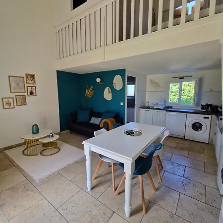 Holiday home Cypres De Vos Reves *